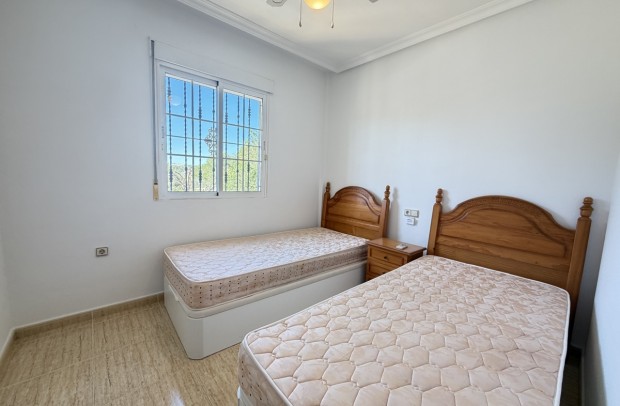 Reventa - Villa Detached - Villamartin - Villamartín