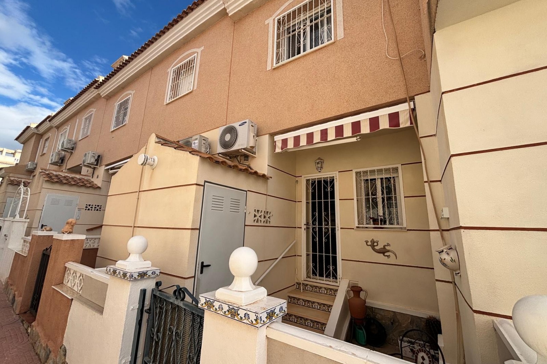 terraced-houses en ciudad-quesada · dona-pepa 164995€