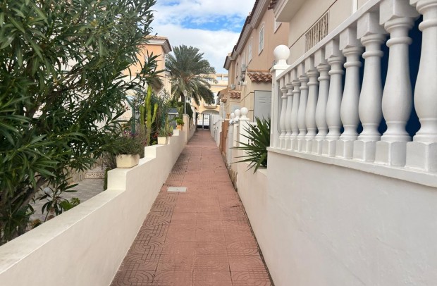 Resale - Townhouse - Ciudad Quesada - Doña pepa