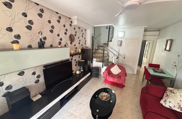 Resale - Townhouse - Ciudad Quesada - Doña pepa