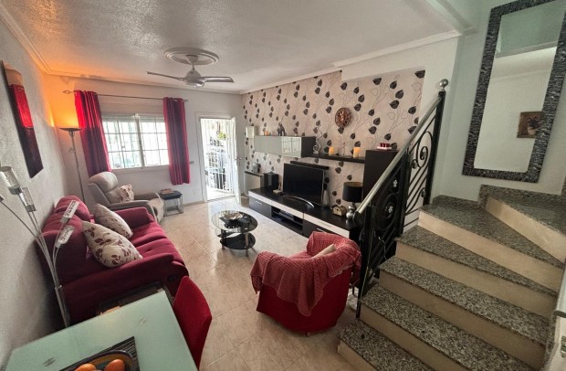 Resale - Townhouse - Ciudad Quesada - Doña pepa