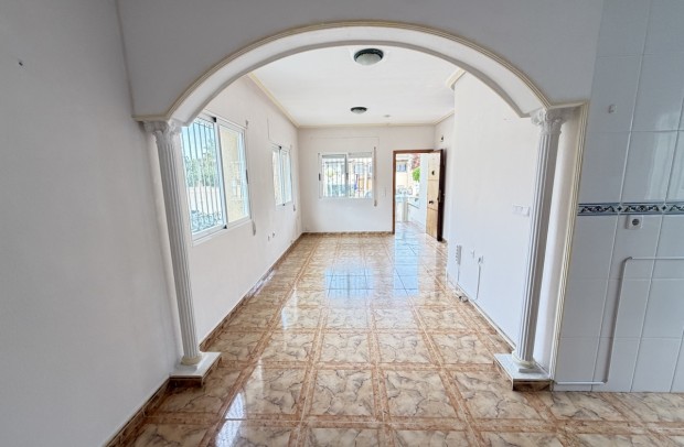 Resale - Apartment - La Zenia