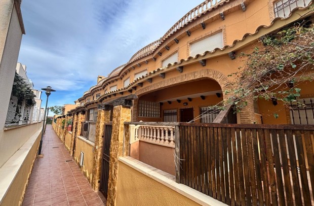 Resale - Townhouse - Guardamar del Segura - Urbanizaciones