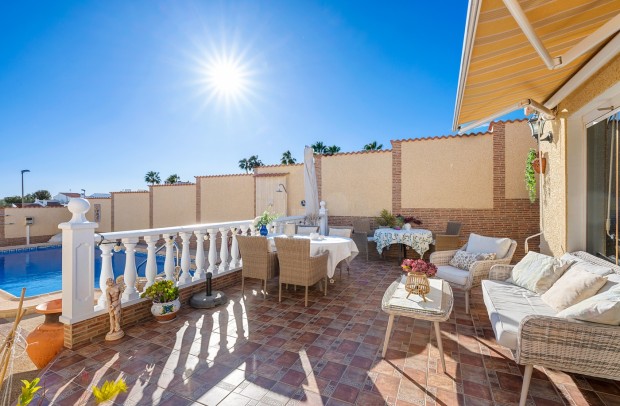 Reventa - Villa Detached - Ciudad Quesada