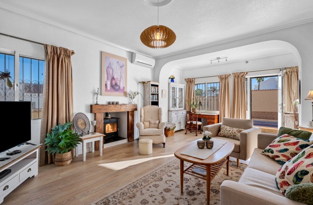 Reventa - Villa Detached - Ciudad Quesada