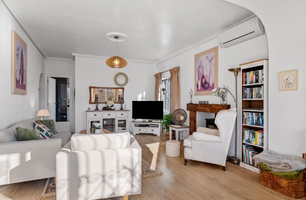 Reventa - Villa Detached - Ciudad Quesada