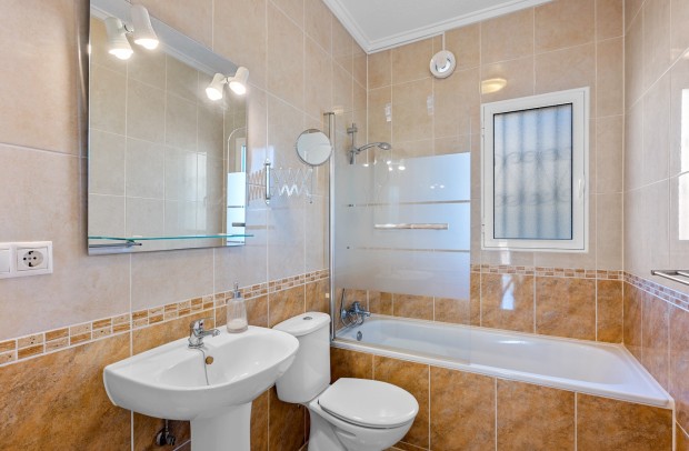 Reventa - Villa Detached - Ciudad Quesada