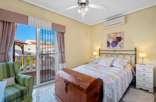 Reventa - Villa Detached - Ciudad Quesada