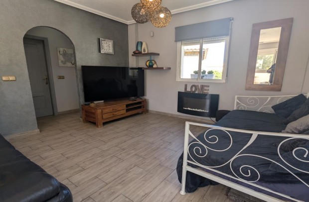 Reventa - Villa Detached - La Zenia - Costa Blanca