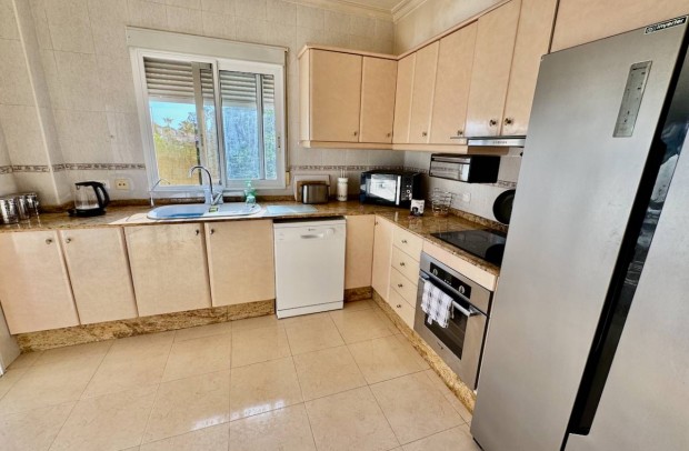 Reventa - Villa Detached - Benferri