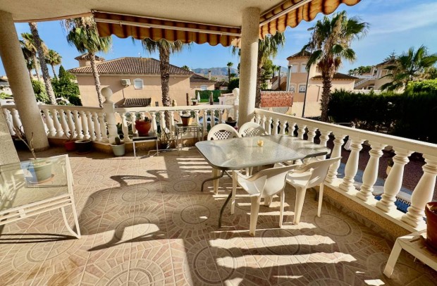 Reventa - Villa Detached - Benferri