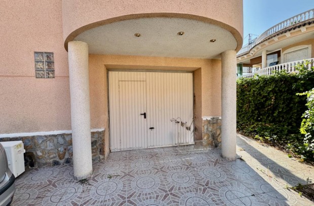 Reventa - Villa Detached - Benferri