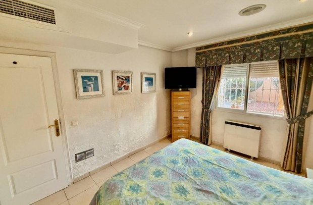 Reventa - Villa Detached - Benferri