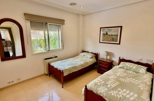 Reventa - Villa Detached - Benferri