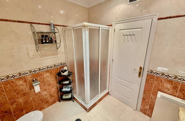 Reventa - Villa Detached - Benferri