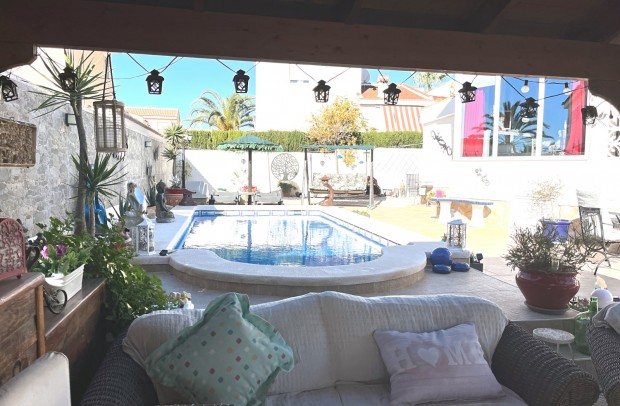 Reventa - Villa Detached - Ciudad Quesada