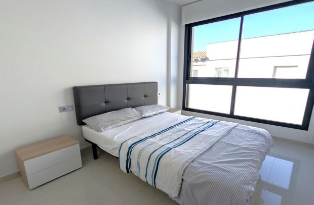 Resale - Apartment - Torrevieja - Calle Maestro Francisco Casanovas