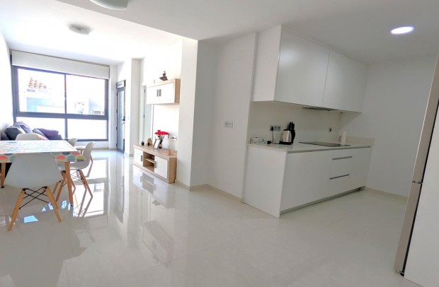 Resale - Apartment - Torrevieja - Calle Maestro Francisco Casanovas
