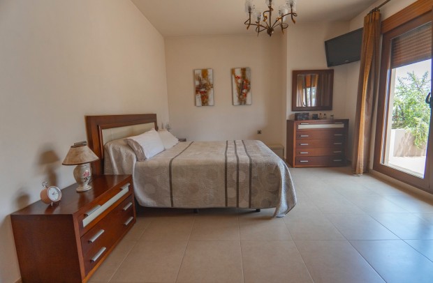 Reventa - Villa Detached - Alicante - Rafal