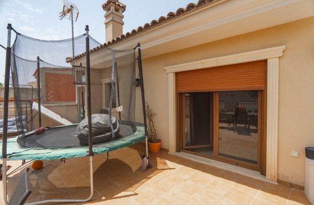Reventa - Villa Detached - Alicante - Rafal