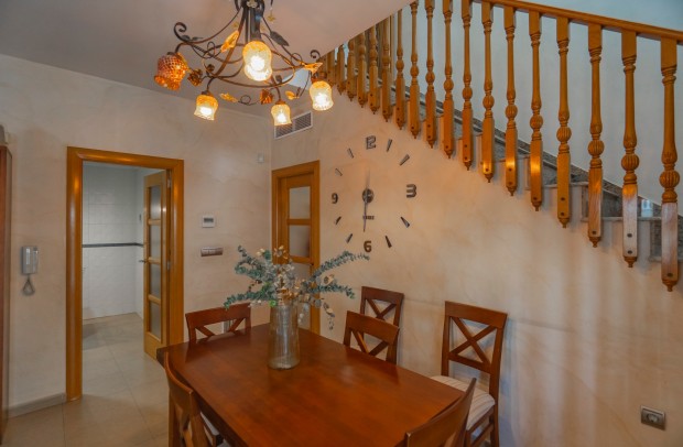 Reventa - Villa Detached - Alicante - Rafal