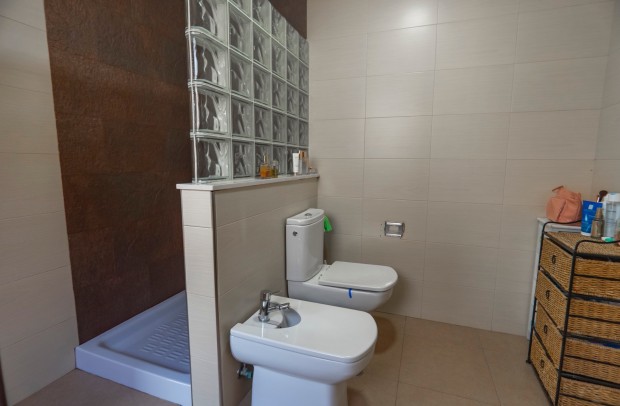 Reventa - Villa Detached - Alicante - Rafal