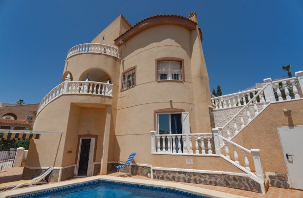 Resale - Villa Detached - Ciudad Quesada