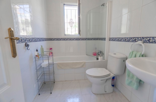 Resale - Villa Detached - Ciudad Quesada