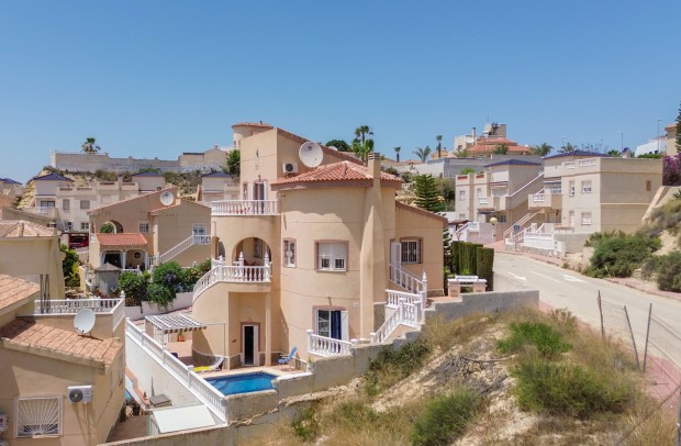 Resale - Villa Detached - Ciudad Quesada