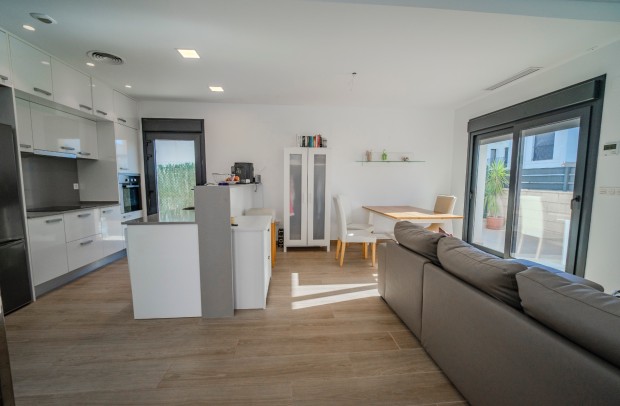 Reventa - Semi-Detached - Ciudad Quesada