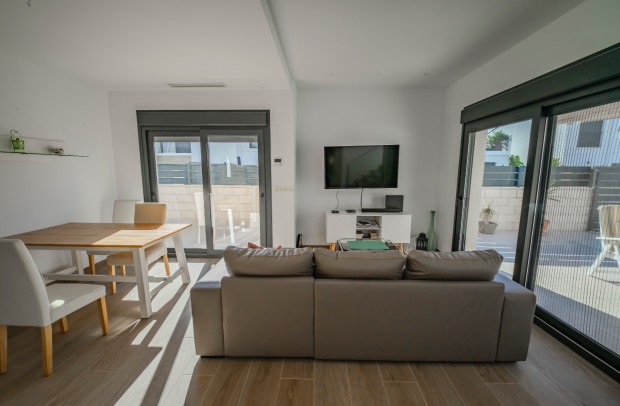 Reventa - Semi-Detached - Ciudad Quesada