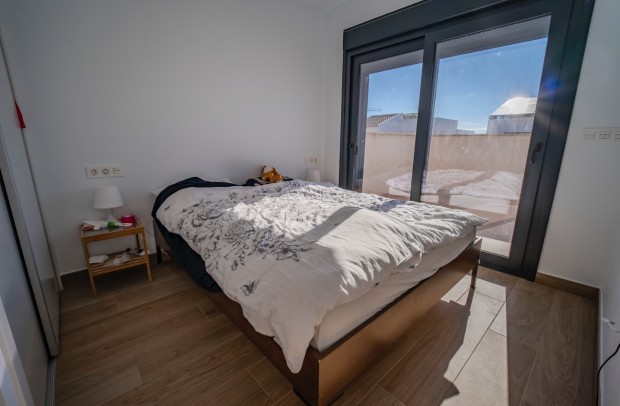 Reventa - Semi-Detached - Ciudad Quesada