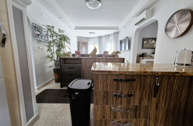 Resale - Villa Detached - Villamartin - Villamartín