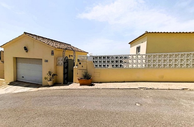 Resale - Villa Detached - Las Ramblas Golf - Costa Blanca