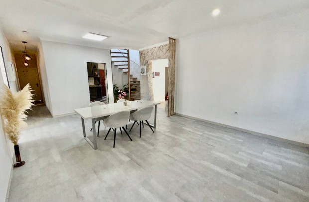 Reventa - Villa Detached - Ciudad Quesada