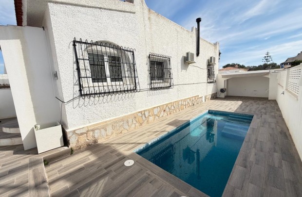 Reventa - Villa Detached - Blue Lagoon