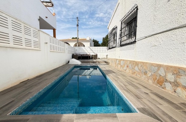Reventa - Villa Detached - Blue Lagoon