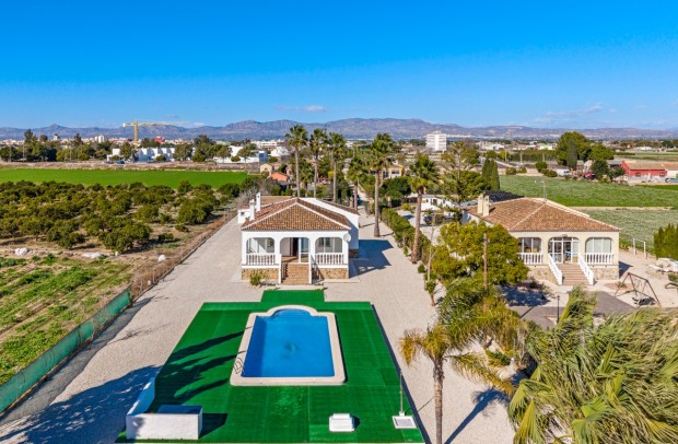 Revente - Country Property - Dolores