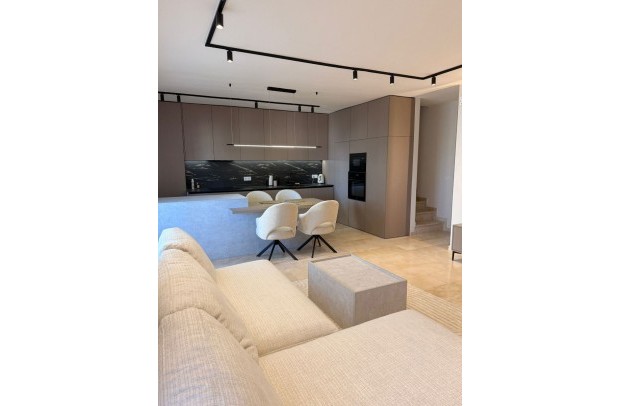 Resale - Apartment - Las Ramblas