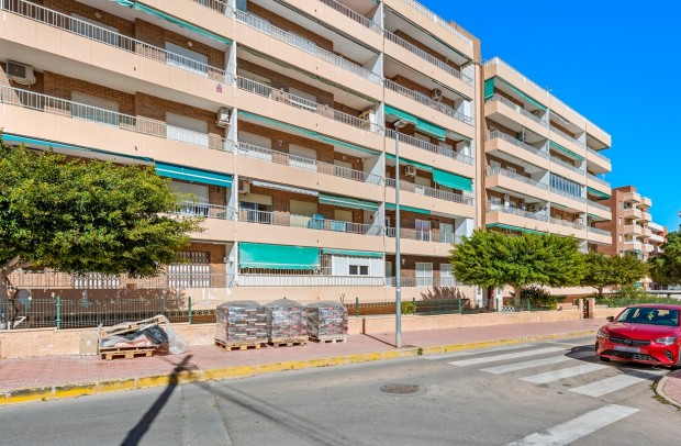 Revente - Apartment - Orihuela Costa - Punta Prima