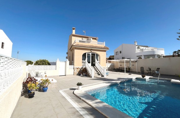 Revente - Villa Detached - Benijófar - Monte Azul