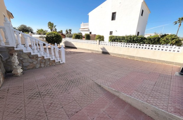 Revente - Villa Detached - Benijófar - Monte Azul