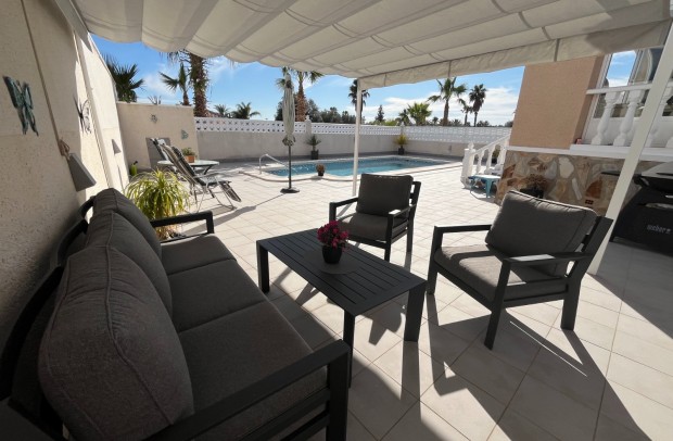 Revente - Villa Detached - Benijófar - Monte Azul