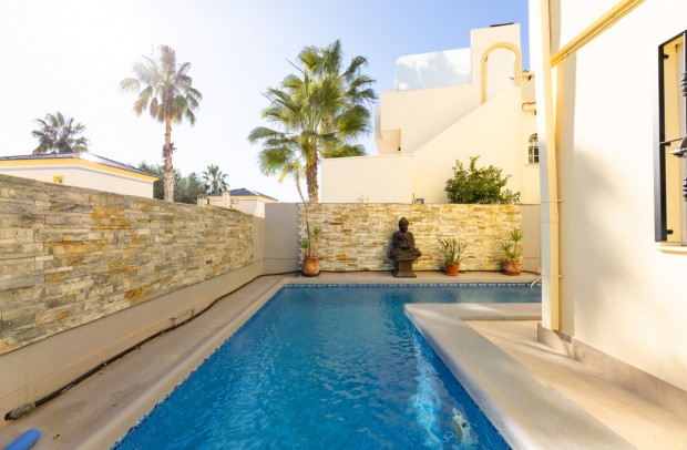 Reventa - Villa Detached - Las Ramblas