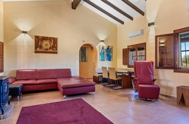 Reventa - Country Property - Rafal