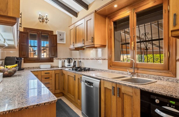 Reventa - Country Property - Rafal