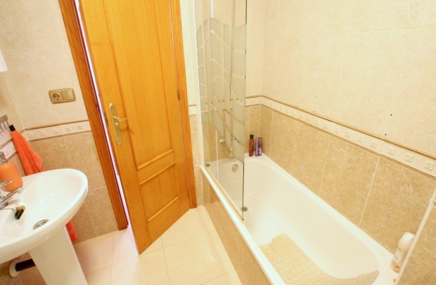 Resale - Apartment - Cabo Roig