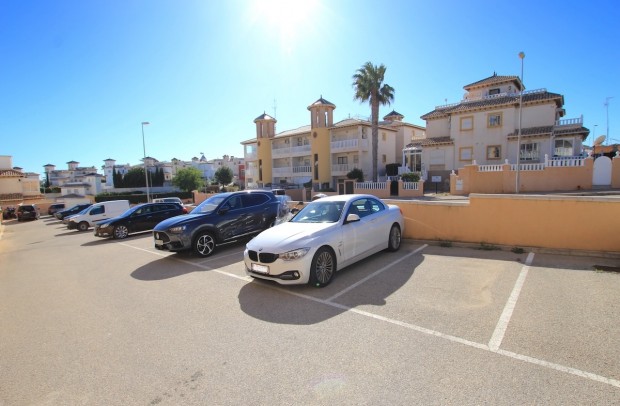 Resale - Apartment - Cabo Roig