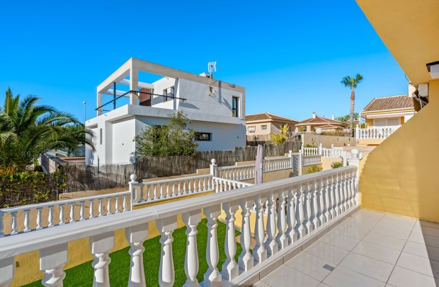Revente - Semi-Detached - Benimar