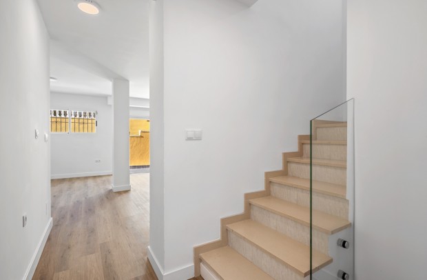 Revente - Semi-Detached - Benimar